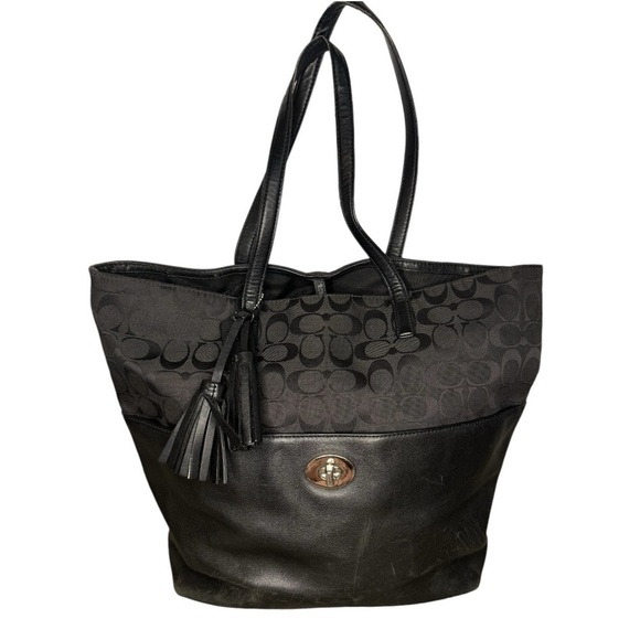 Coach Black Legacy Signature Turnlock with Tassel - Picture 1 of 14